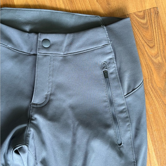 Columbia grey insulated weather resistant pants with adjustable ankle. Size 4. - Picture 4 of 7